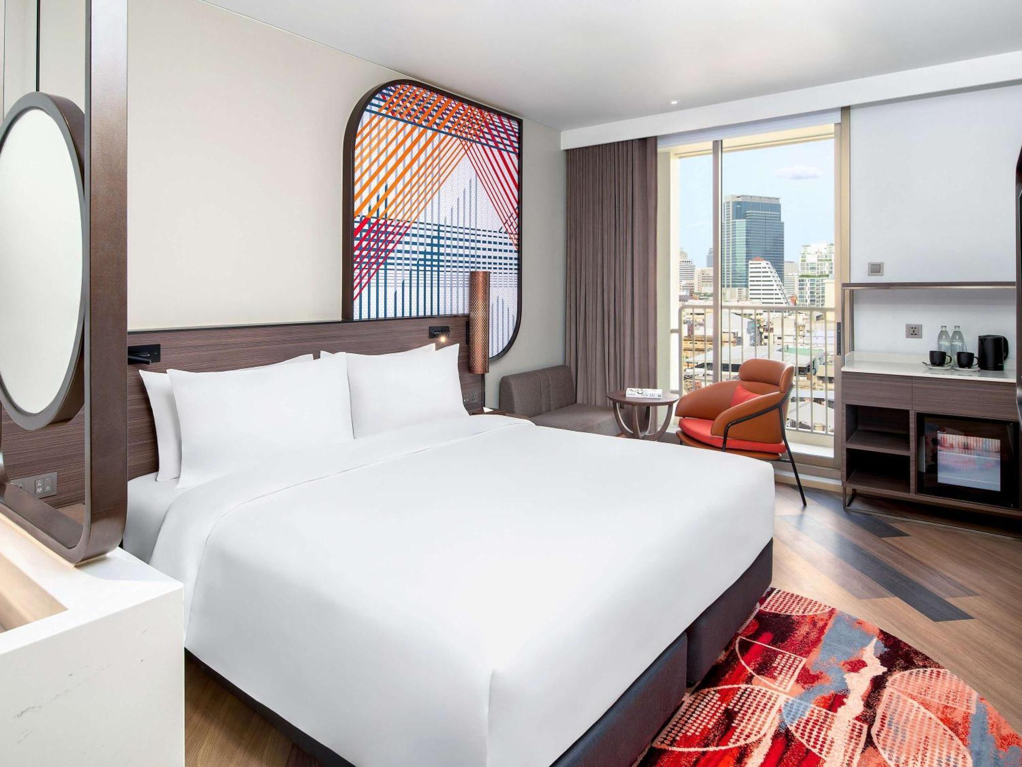 Mercure Surawong Khách sạn